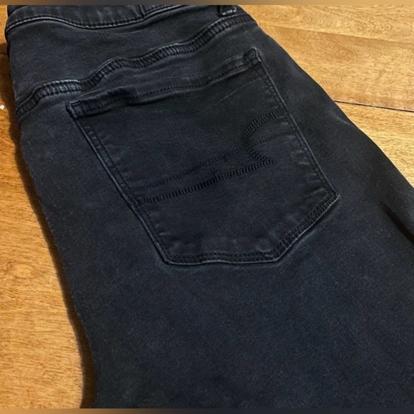 American Eagle SIZE 2 Women’s Extreme Stretch High Rise Black Jeans Skinny - Picture 4 of 10